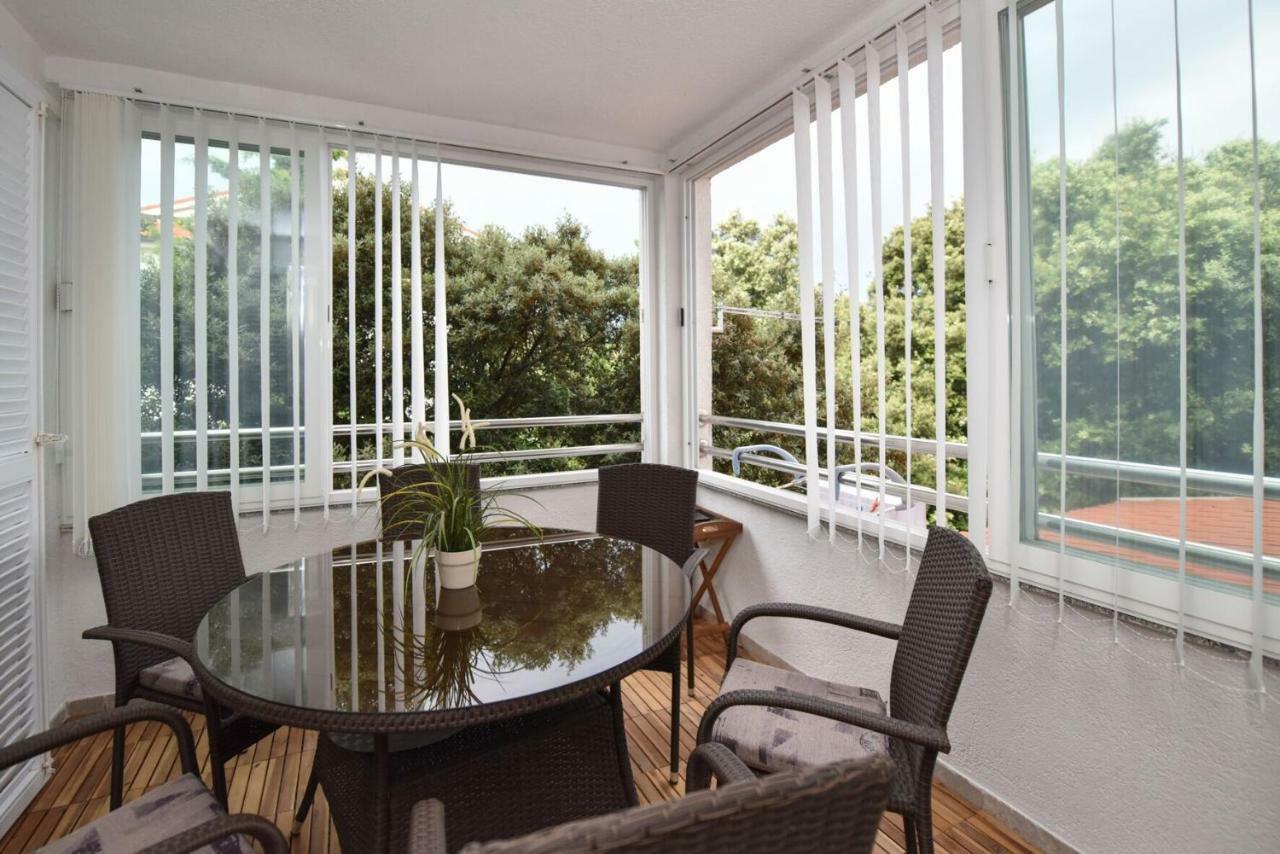 Apartment Bobby Novalja Eksteriør bilde